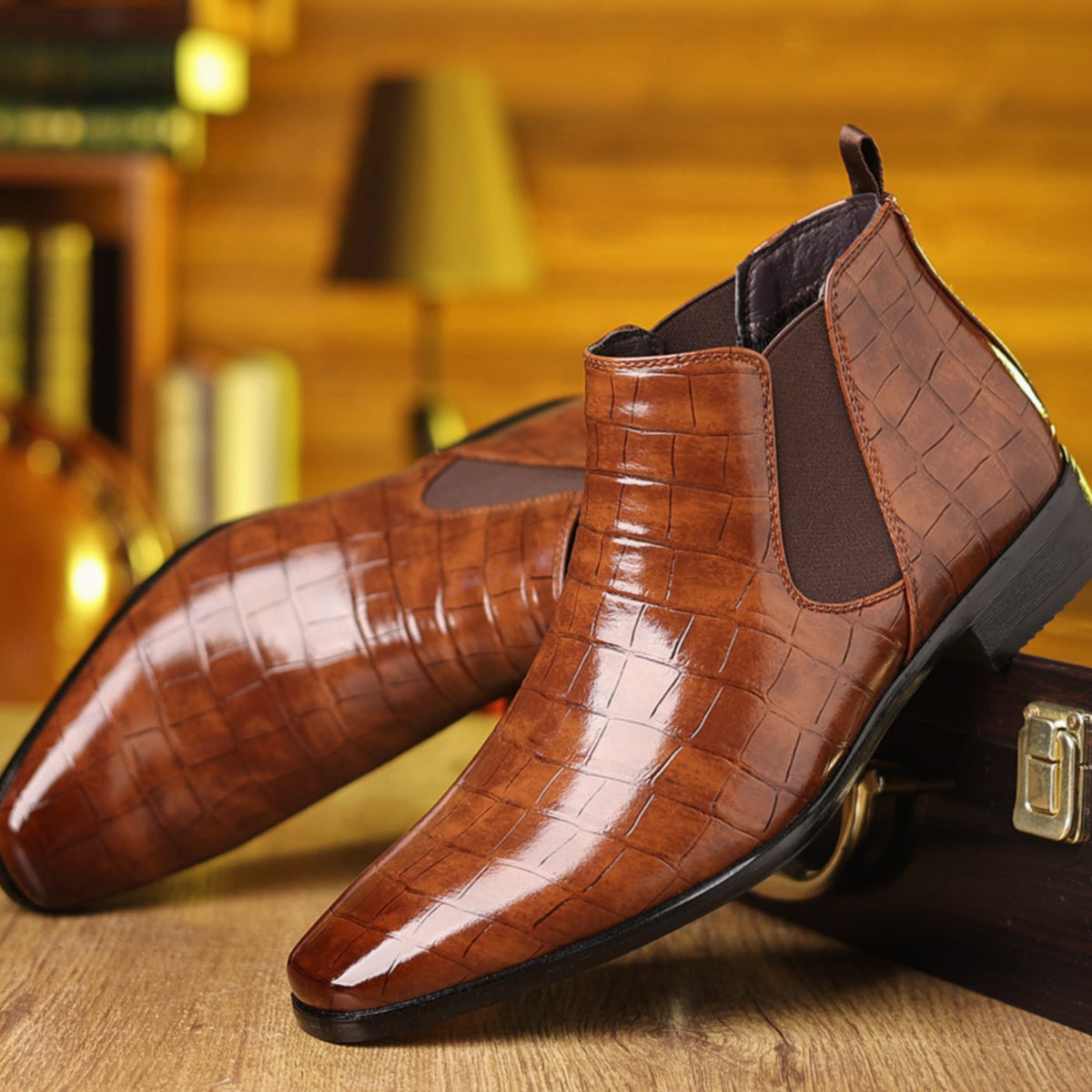 Men's Croc-Embossed Chelsea Boots – Slip-On Pointed Toe
