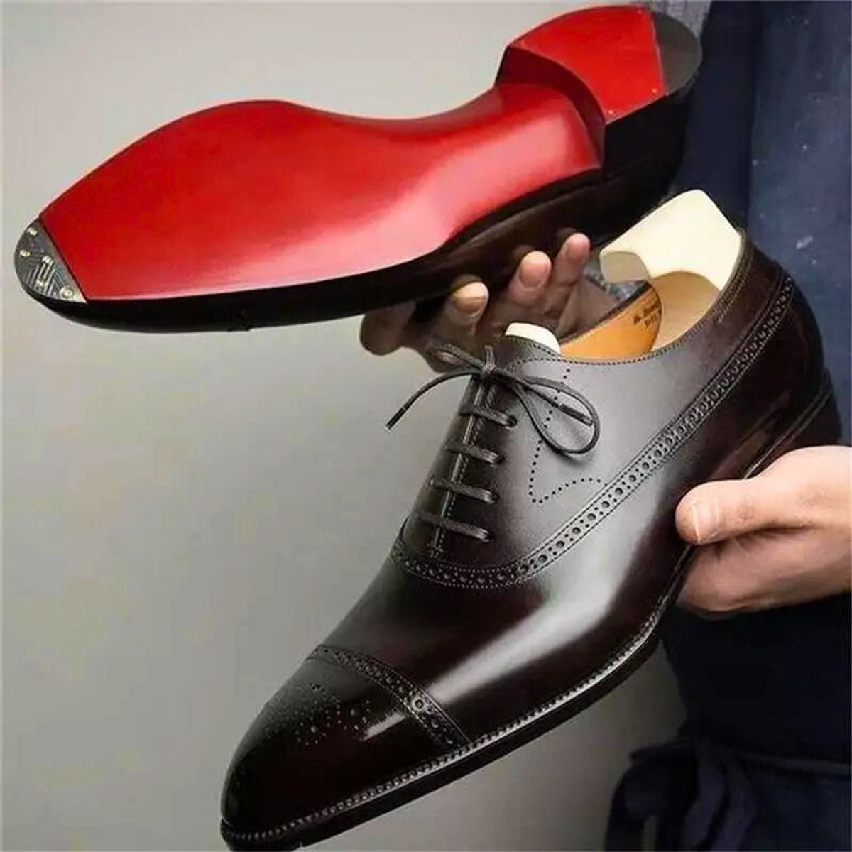 Men's Genuine Leather Cap-Toe Oxford Shoes with Red Sole